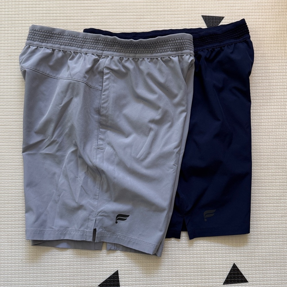 2x Men’s XS Fabletics Fundamentals Lined Athletic Shorts 7”